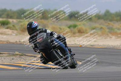 media/Sep-30-2023-SoCal Trackdays (Sat) [[636657bffb]]/Turn 16 (1145am)/